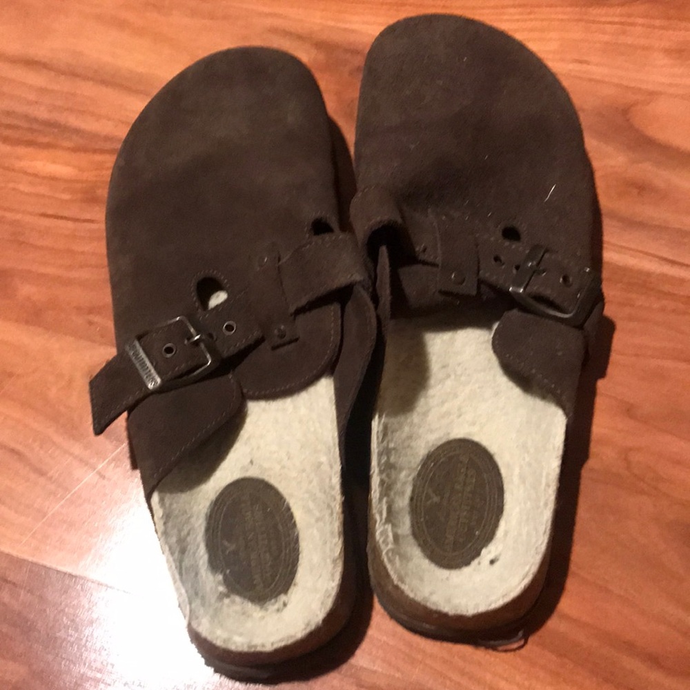 A&E Slippers